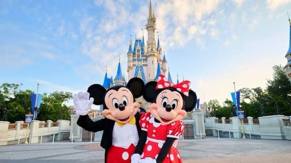Disney Packing Essentials for Families (What I’d Actually Pack)